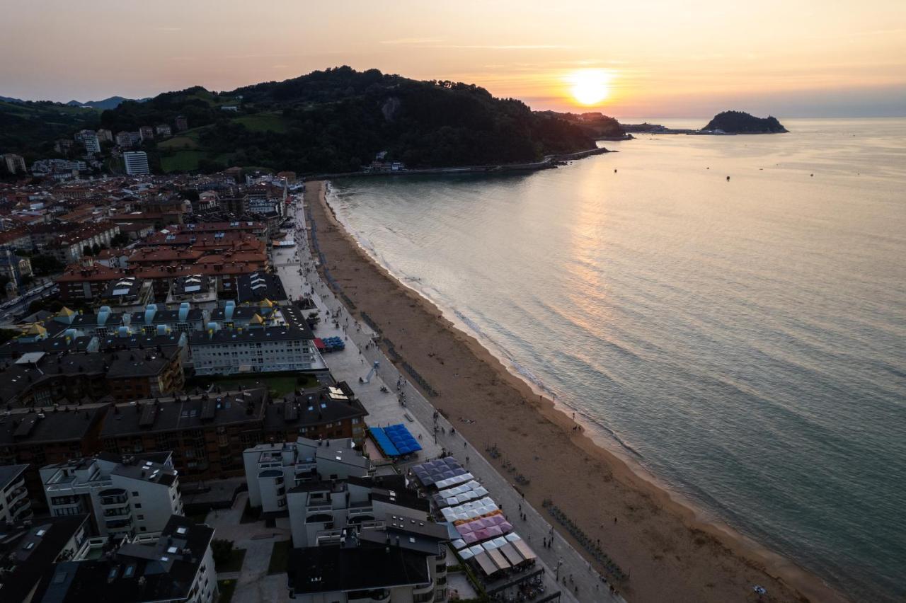 Zarautz Beach With Parking By Aston Rentals Luaran gambar