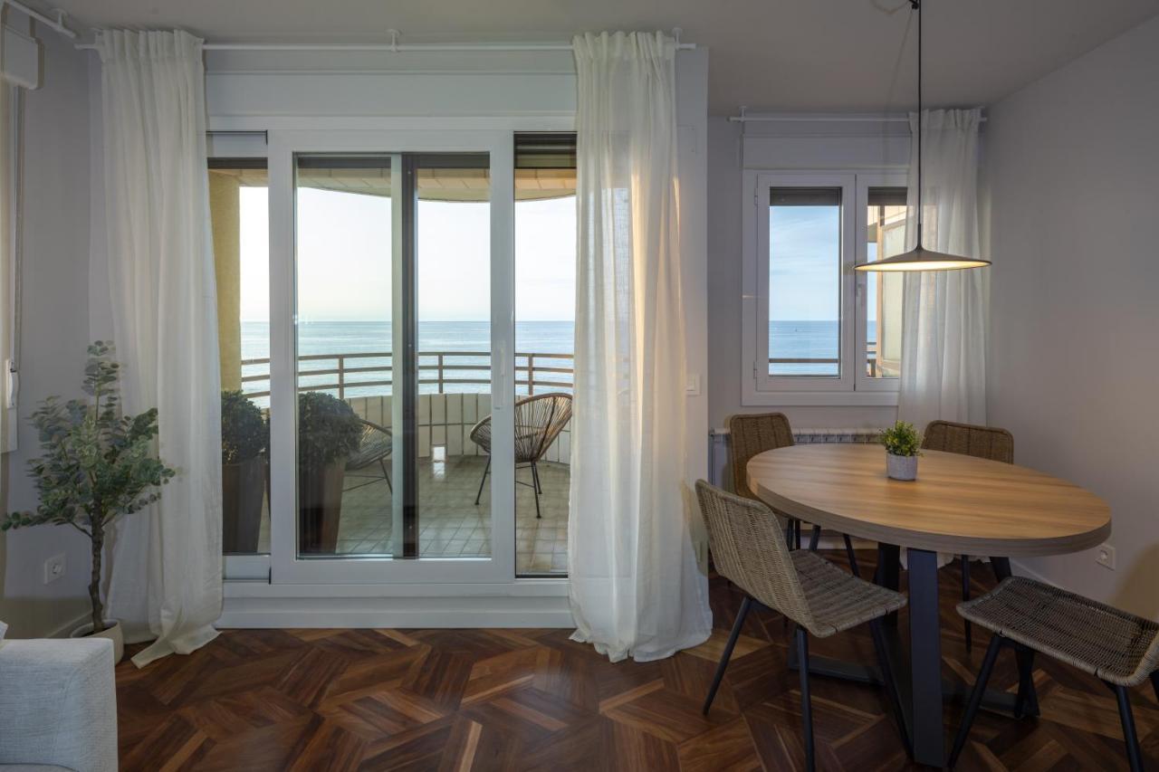 Zarautz Beach With Parking By Aston Rentals Luaran gambar